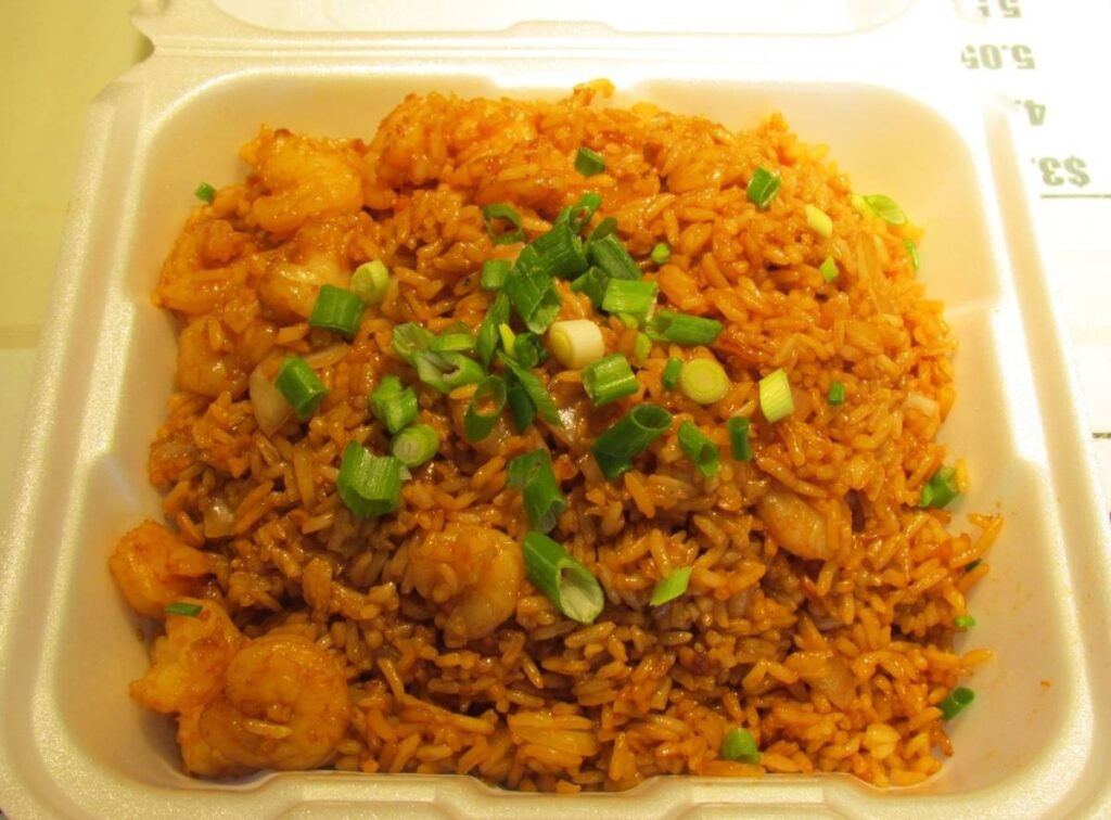 Tao Tao serves Shrimp Stirfry Rice in a Styrofoam container that proves you get more bang for your buck at this KCK location.
