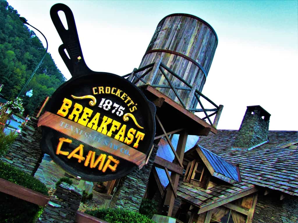 Crockett's 1875 Breakfast Camp restaurant invites guests to cozy up to an old fashioned breakfast experience.