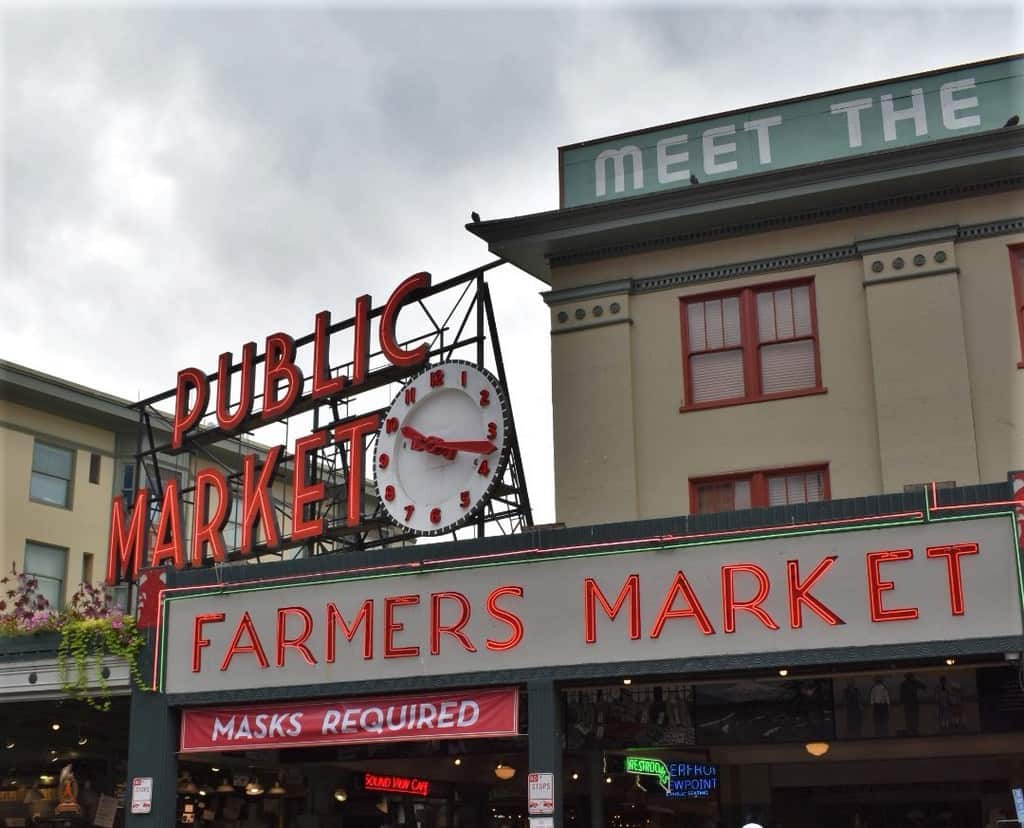 We discovered 4 reasons to visit Pike Place Market in downtown Seattle.