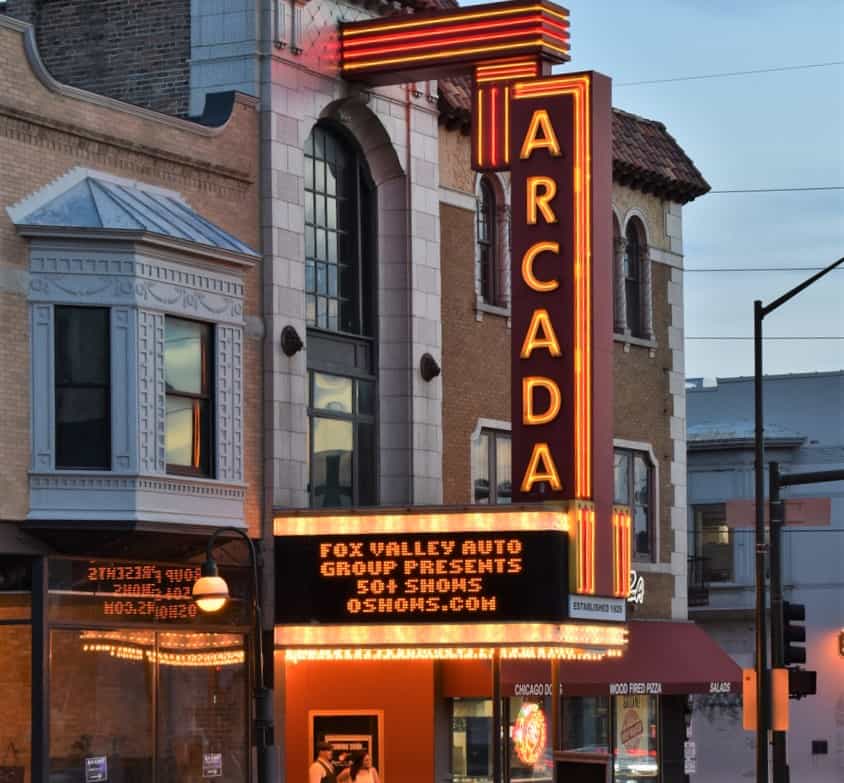 Our date with history took place at the Arcada Theater in St. Charles, Illinois.
